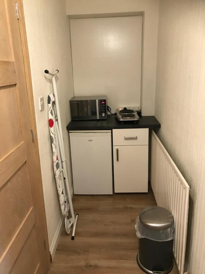 Farah'S Guest Suite Solihull Eksteriør bilde