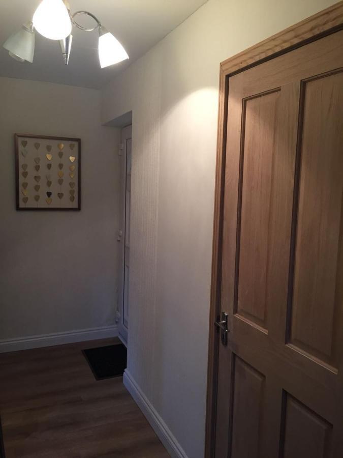 Farah'S Guest Suite Solihull Eksteriør bilde